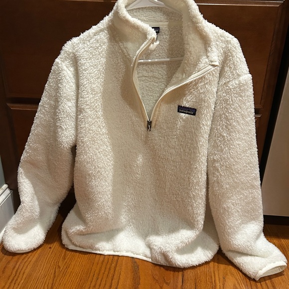 Patagonia Tops - Patagonia Women’s White Fleece Los Gatos Quarter Zip Pullover